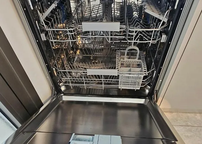 Suburban Escape リマソール